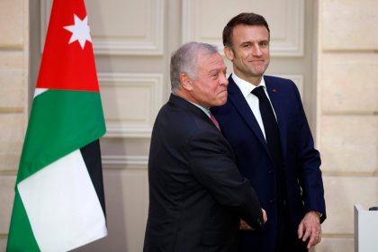 ماكرون فرنسا سيعترف قريباً بدولة فلسطين