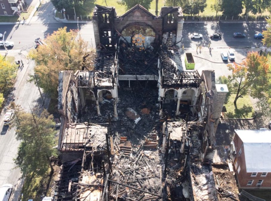 Fire in Historic Church in Quebec, Canada