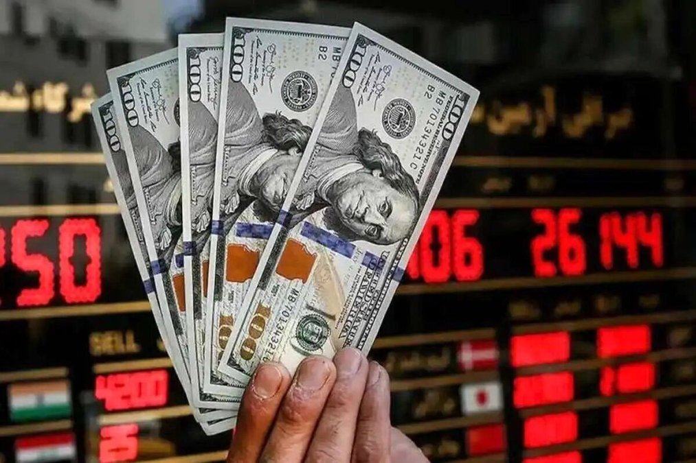 The price of the dollar exceeded 99 thousand tomans