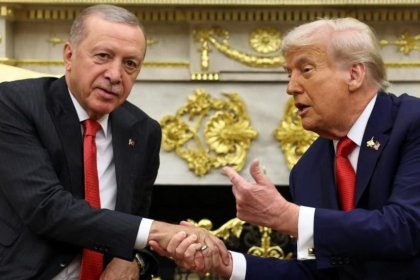 ترامب يطلب من أردوغان وقف شراء النفط من روسيا