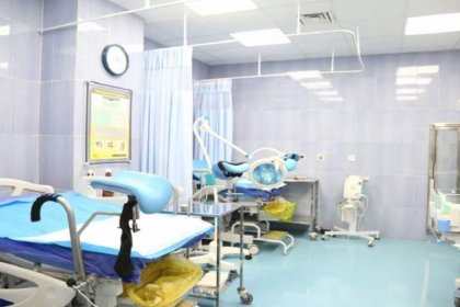 Zakaria Clinic in Yazd was sealed, patient left stranded overnight