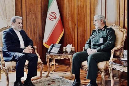 وزیر خارجه یا سخنگوی سپاه؟ چرا عملکرد عراقچی صدای دیپلماتها را درآورد