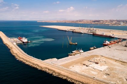 جمعية شركات النقل الإيرانية: أمريكا تأمر الهند بمغادرة ميناء بهشتي جابهار