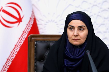 إقالة مدير عام مطارات أردبيل ورد فعل وزير الطرق: لم تُراعَ الإجراءات