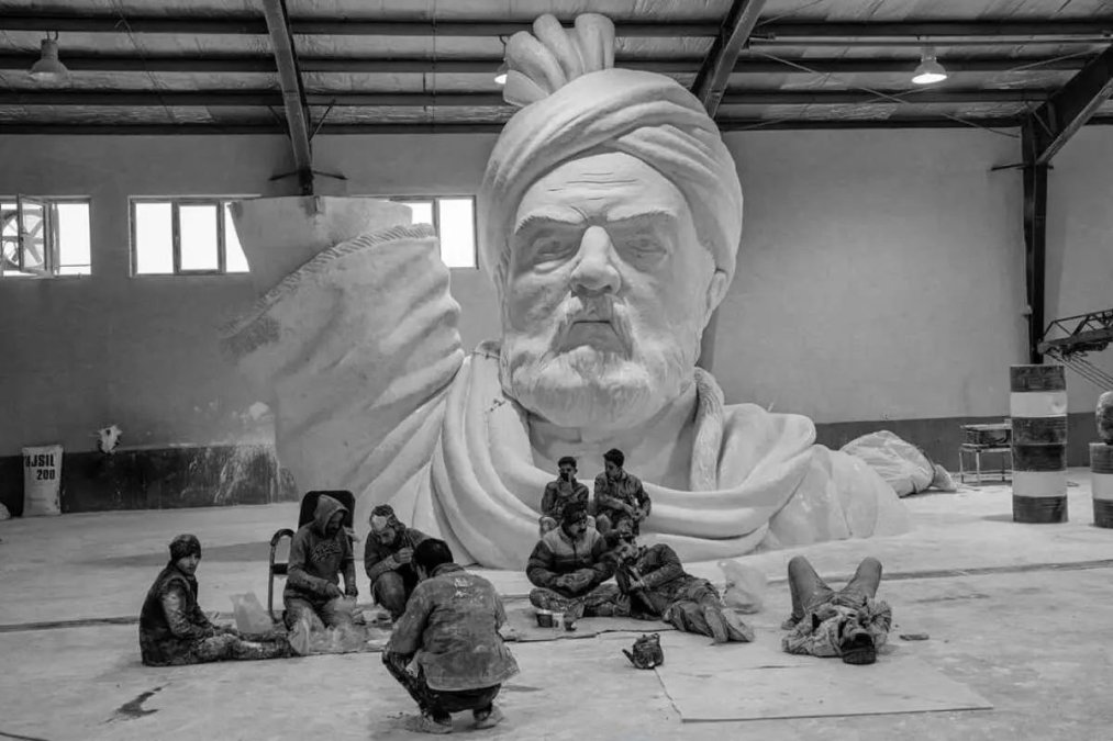 The Mayor of District 22 of Tehran: The Statue of Ferdowsi is Deteriorating