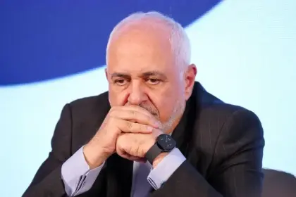 ظريف: الأوروبيون اختاروا طريق الهدم والعقوبات بدلاً من الدبلوماسية