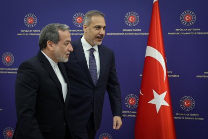 هاكان فيدان: تركيا ستبقى بجانب إيران والحل لقضية النووي هو الحوار فقط