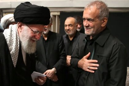 الیاس حضرتی: رهبر جمهوری اسلامی به پزشکیان مأموریت داده سیاست حجاب را دوباره پیگیری کند